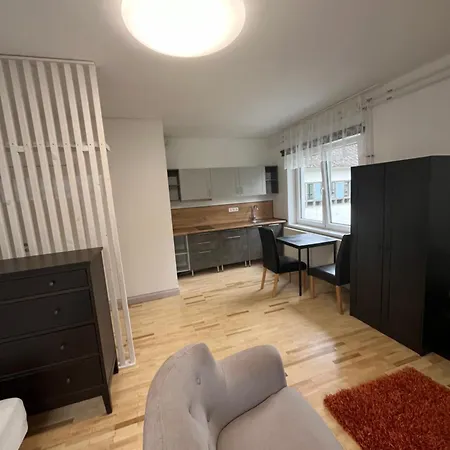 公寓 Majutus Raasiku